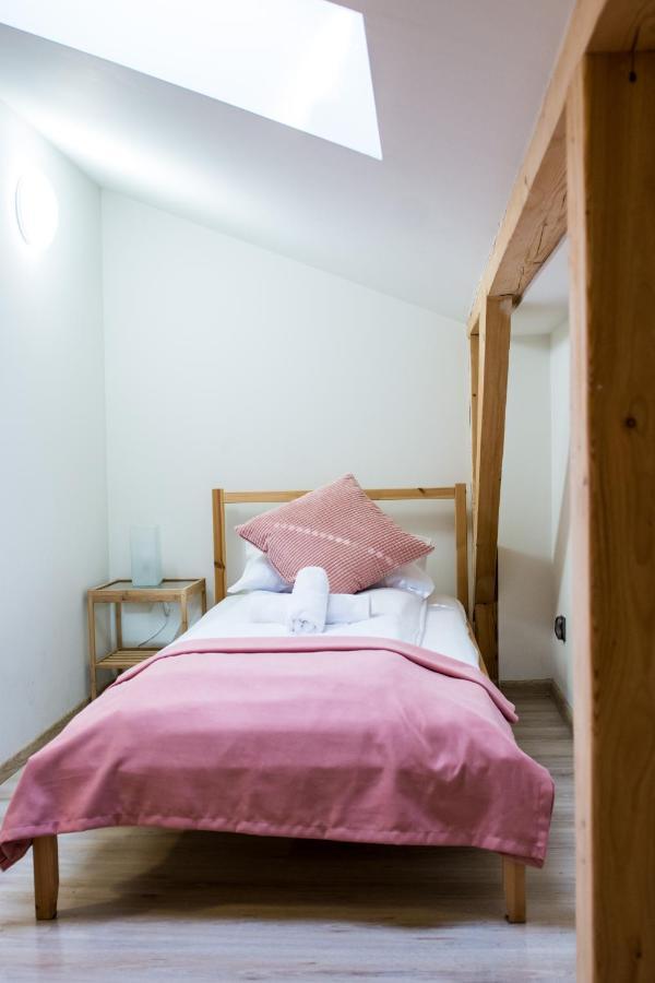 Harmony Hostel Затор Экстерьер фото